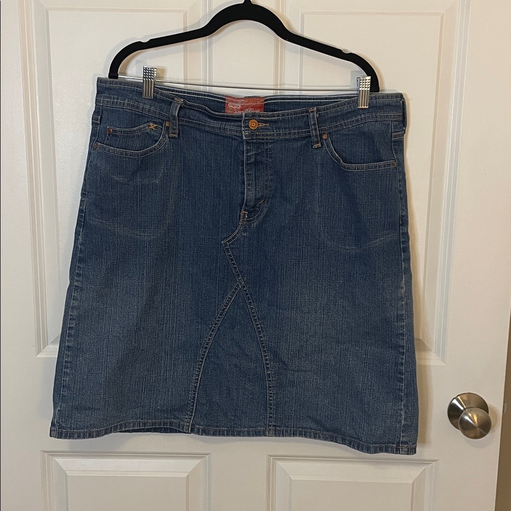 Levi Strauss Signature Denim Mini Skirt Size 18 Stretch Blue Jean
